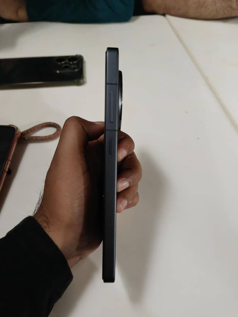 One Plus Ace 5 Pro 1