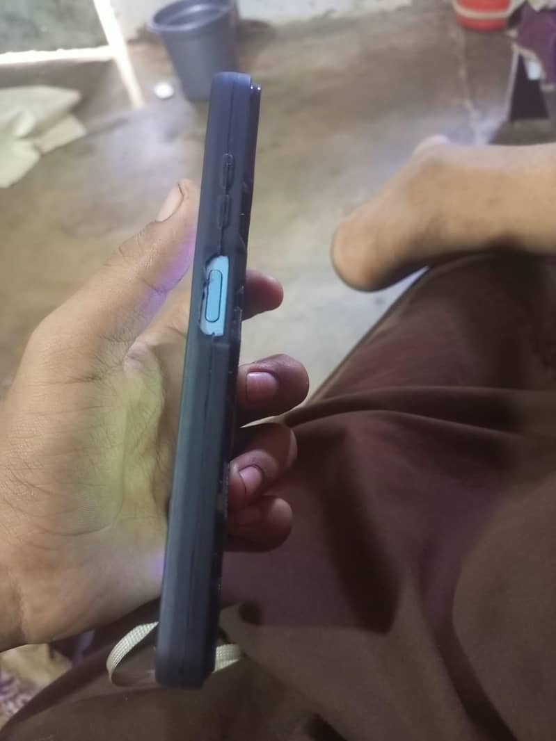 Sparx Neo 7 plus 3
