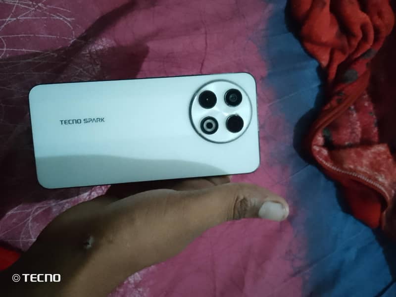 Tecno SPARK 30 Pro 1