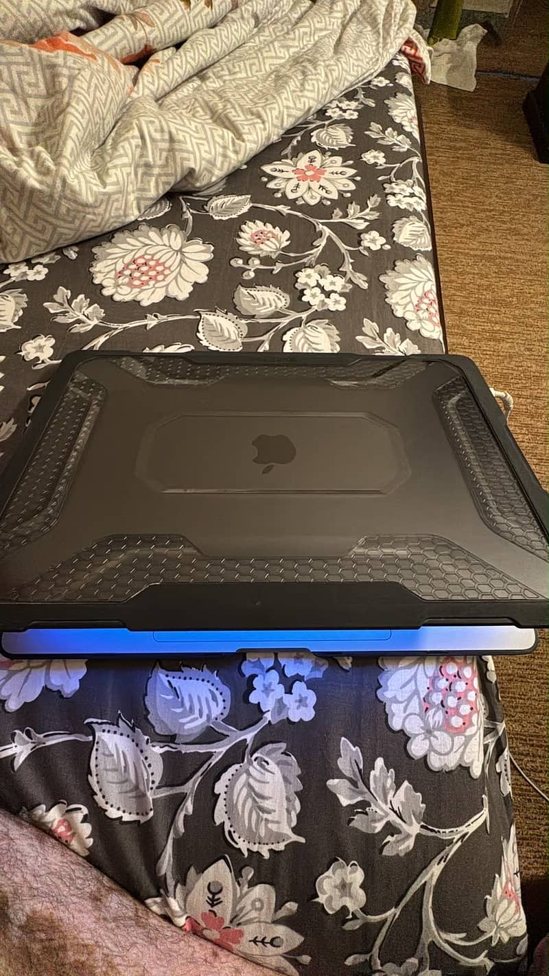 Macbook PRO 2019 0