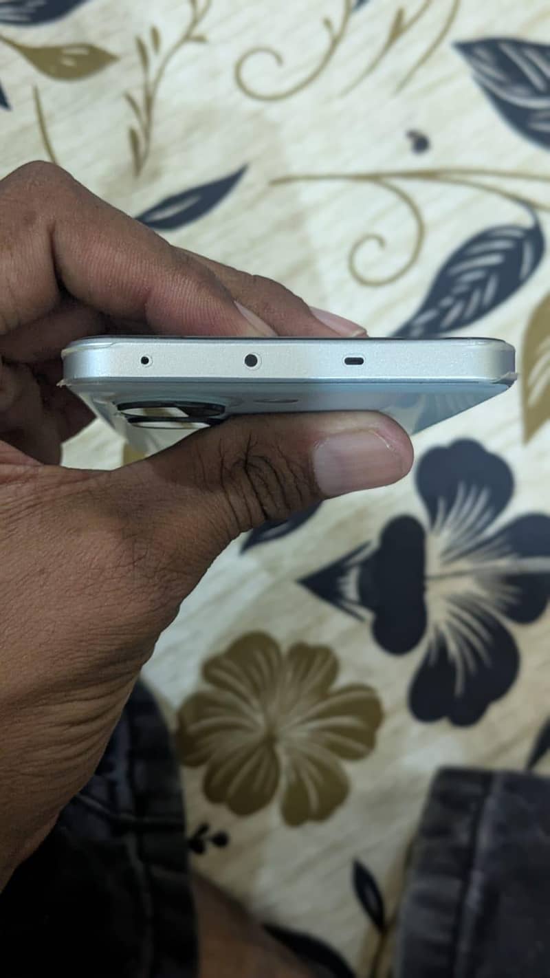One Plus Ace 2 3