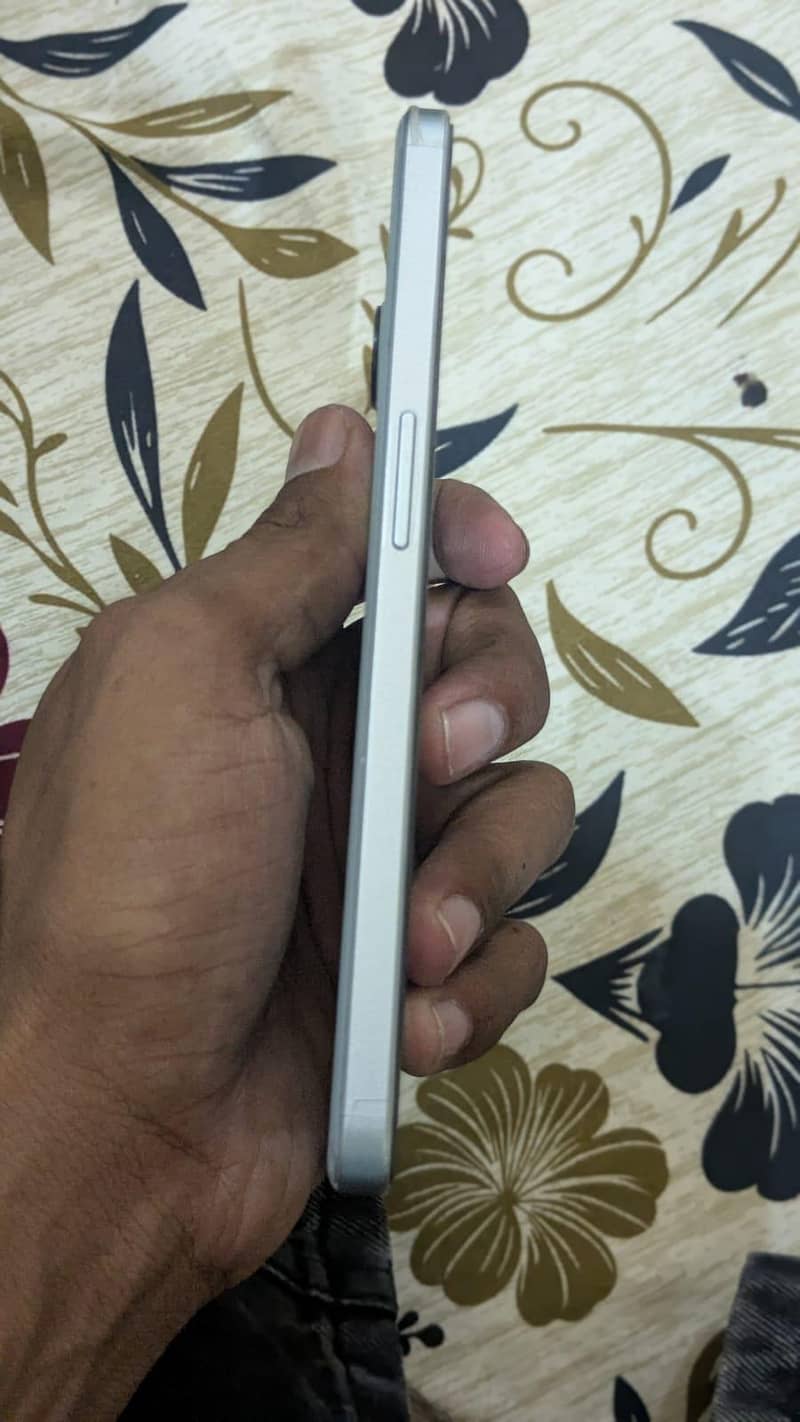 One Plus Ace 2 5