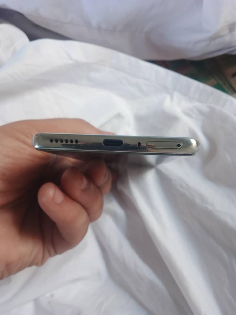 Tecno CAMON 40 Pro 3