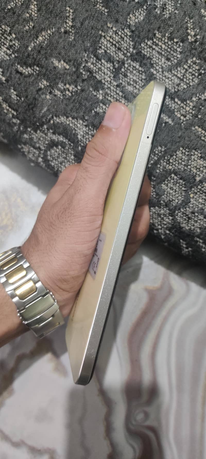 Realme C53 2