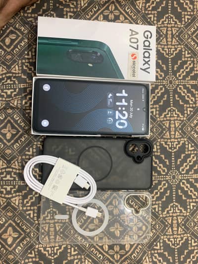 Samsung Mobile A07 4/128 10by10 condition 4 month warranty