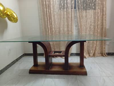 Dinning Table set along with 4 chairs