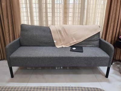 2 seater sofa in good condition