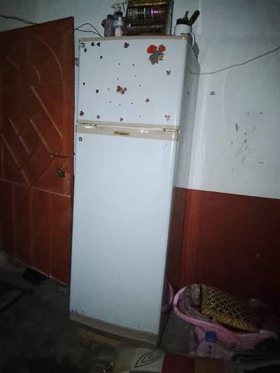 Refrigerator for Sale – Good Condition, Best Price