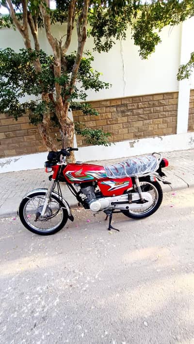 honda 125 2023 model in excellent condition