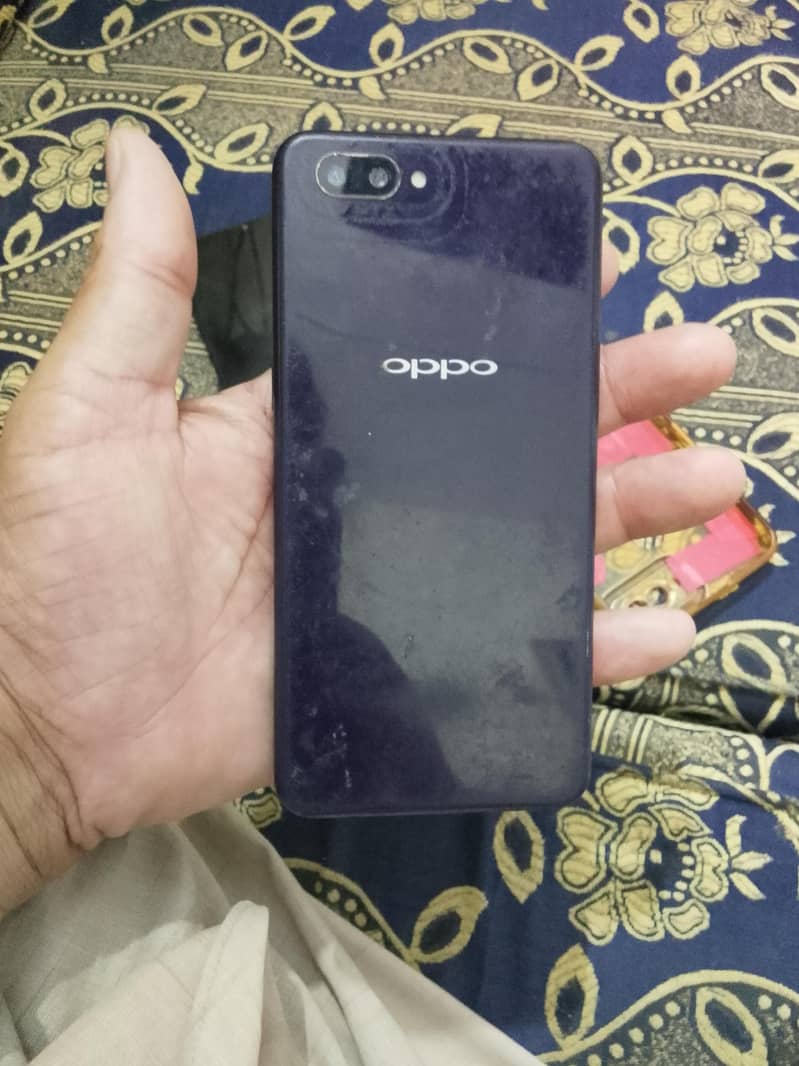 OPPO A3s 0
