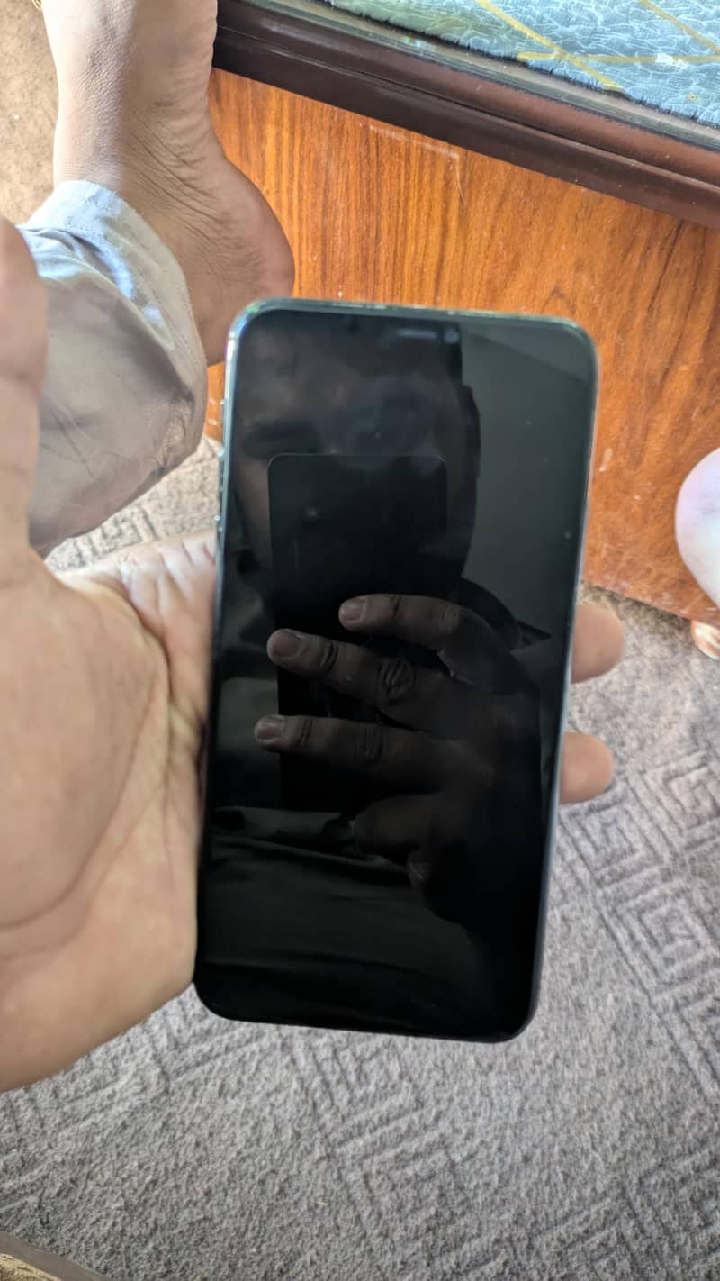 Apple iPhone 11 Pro Max 0