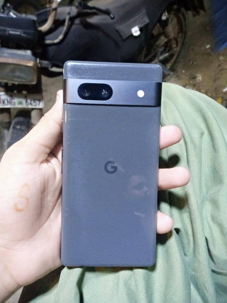 Google Pixel 7a 1