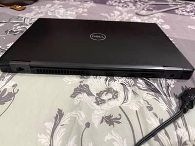 Dell latitude 5590 laptop -- Core i5 8th Gen, 8GB Ram, 256GB SSD