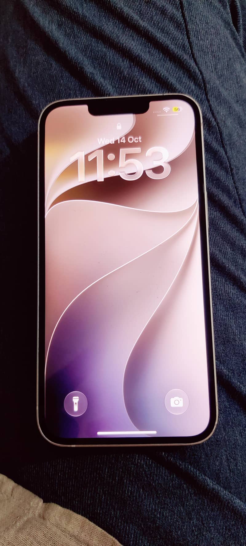 iPhone 13 0