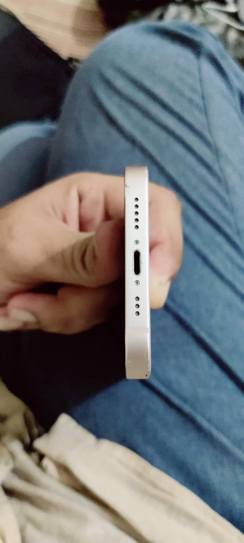 iPhone 13 1