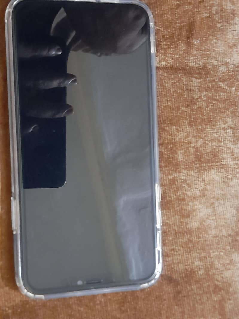 Apple iPhone 11 Pro Max 1