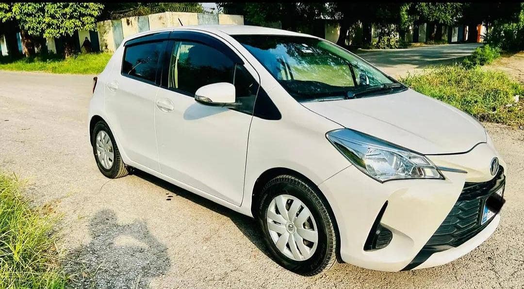 Vitz 2017 0