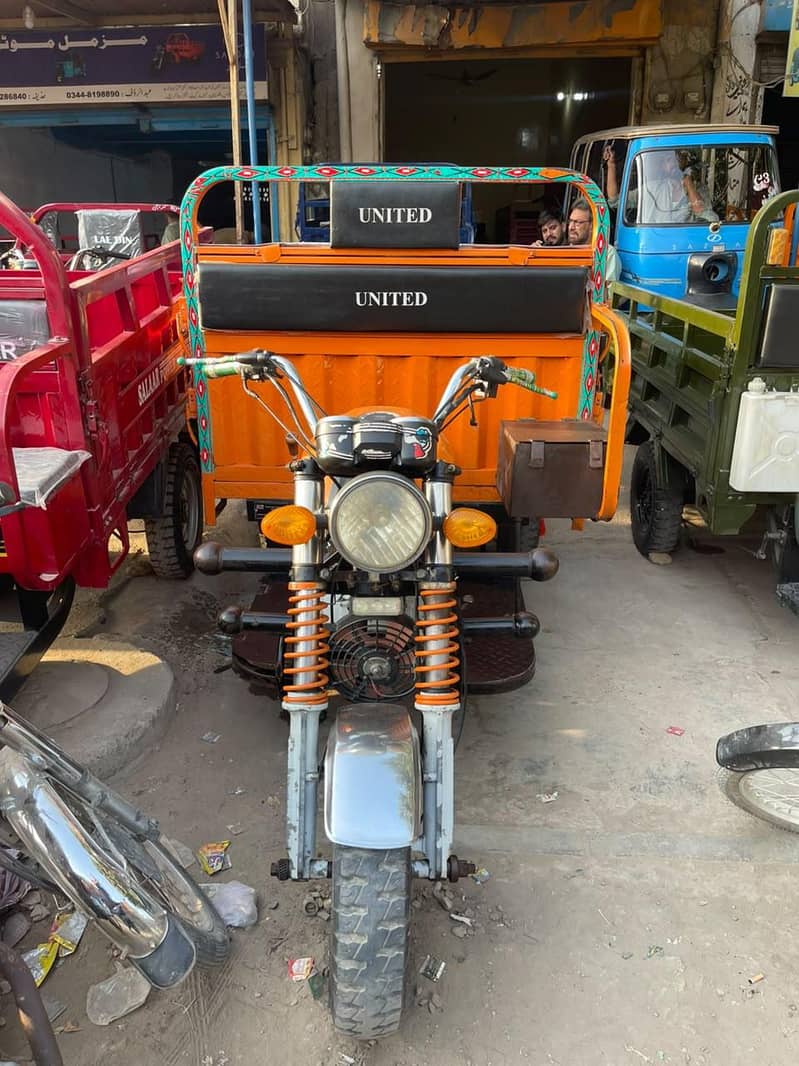 Loader rickshaw United 150cc 0