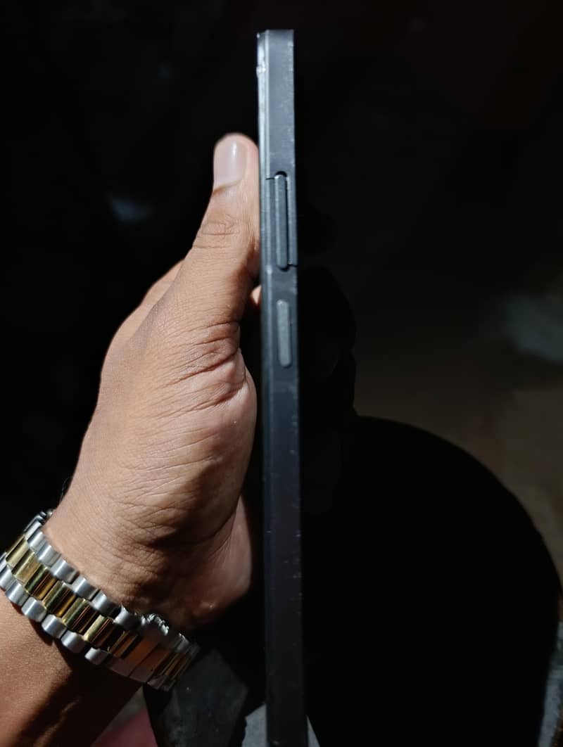 Realme Note 60x 2