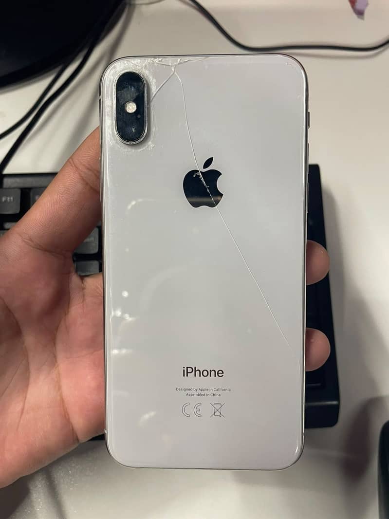 Apple iPhone X 3