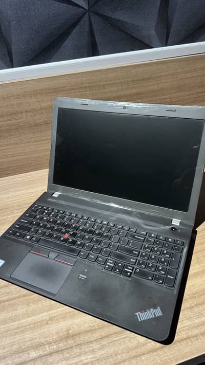 Lenovo E560 Laptop