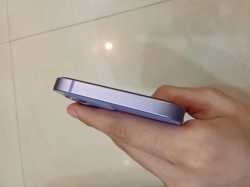 Apple iPhone 12 3