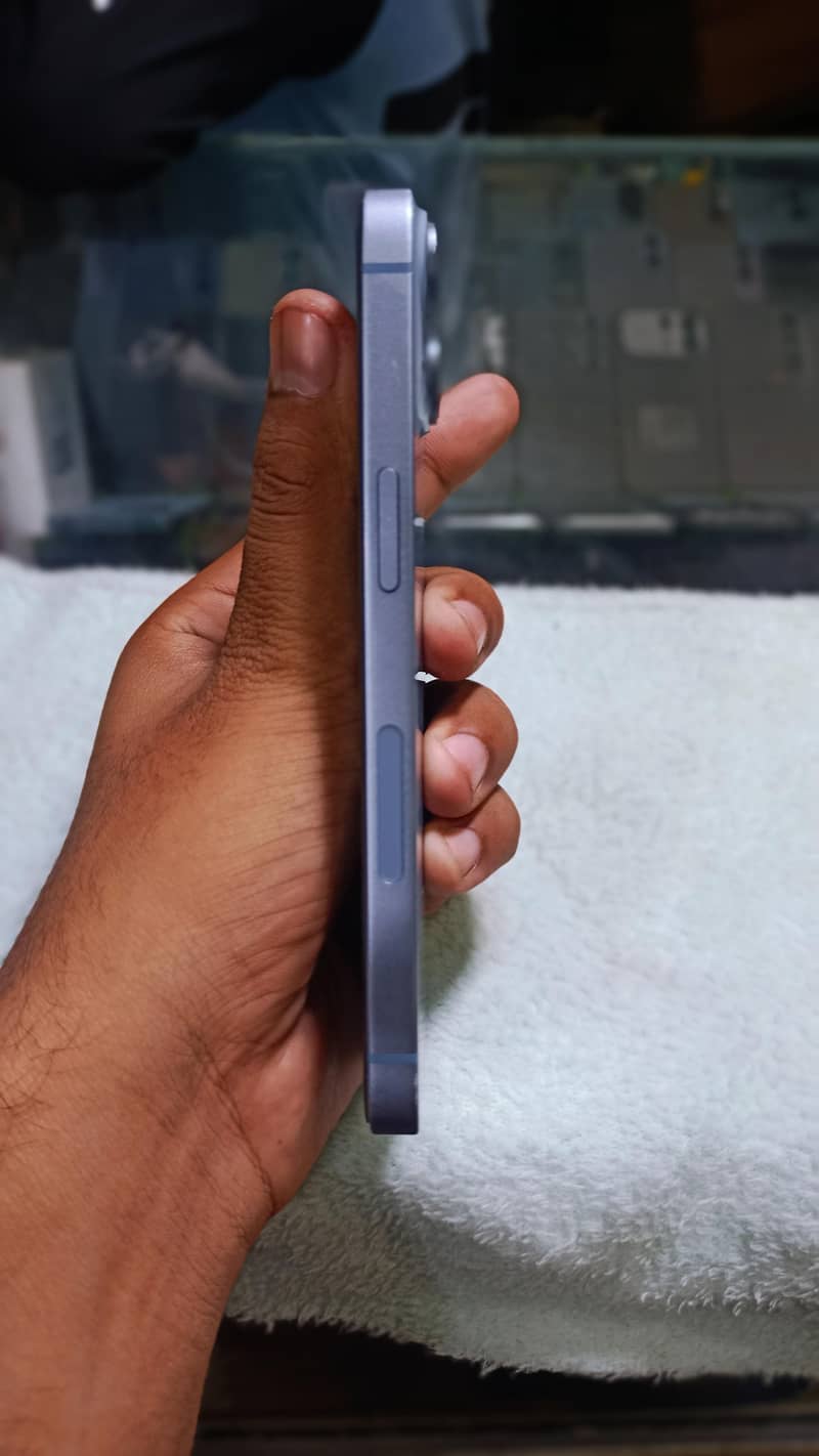 Apple iPhone 14 1
