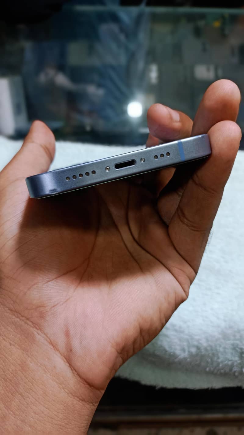 Apple iPhone 14 2