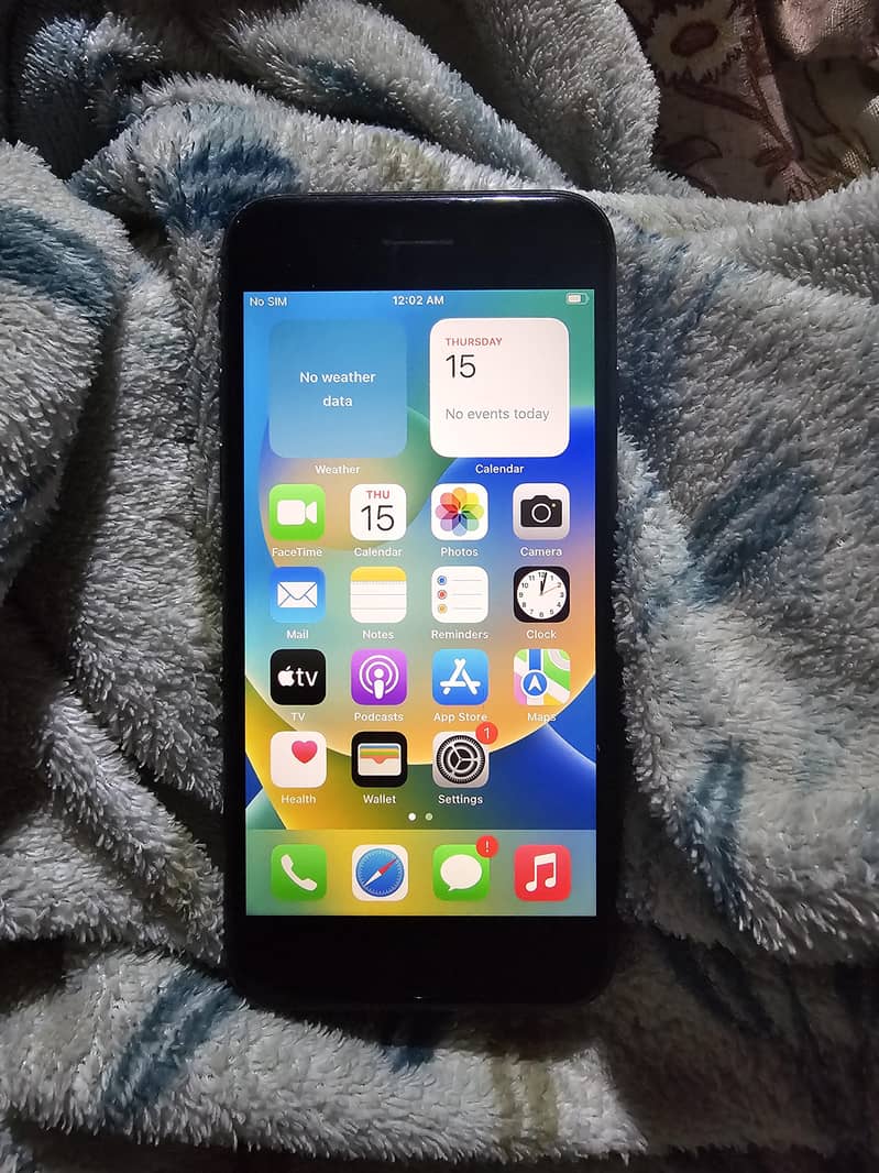 Apple iPhone 8 6