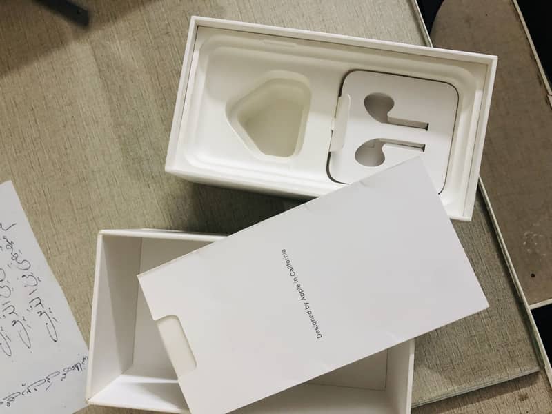 Apple iPhone X 16