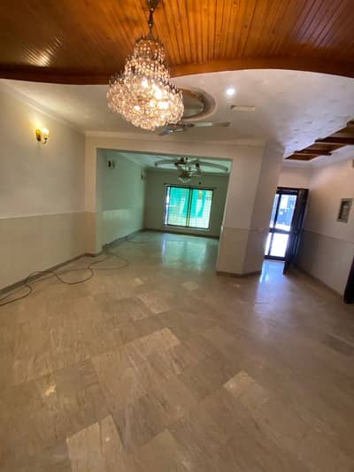 10 MARLA LOWER PORTION FOR RENT IN WAPDA TOWN