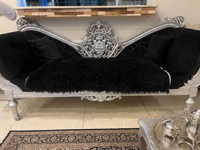 3 seater Dewan