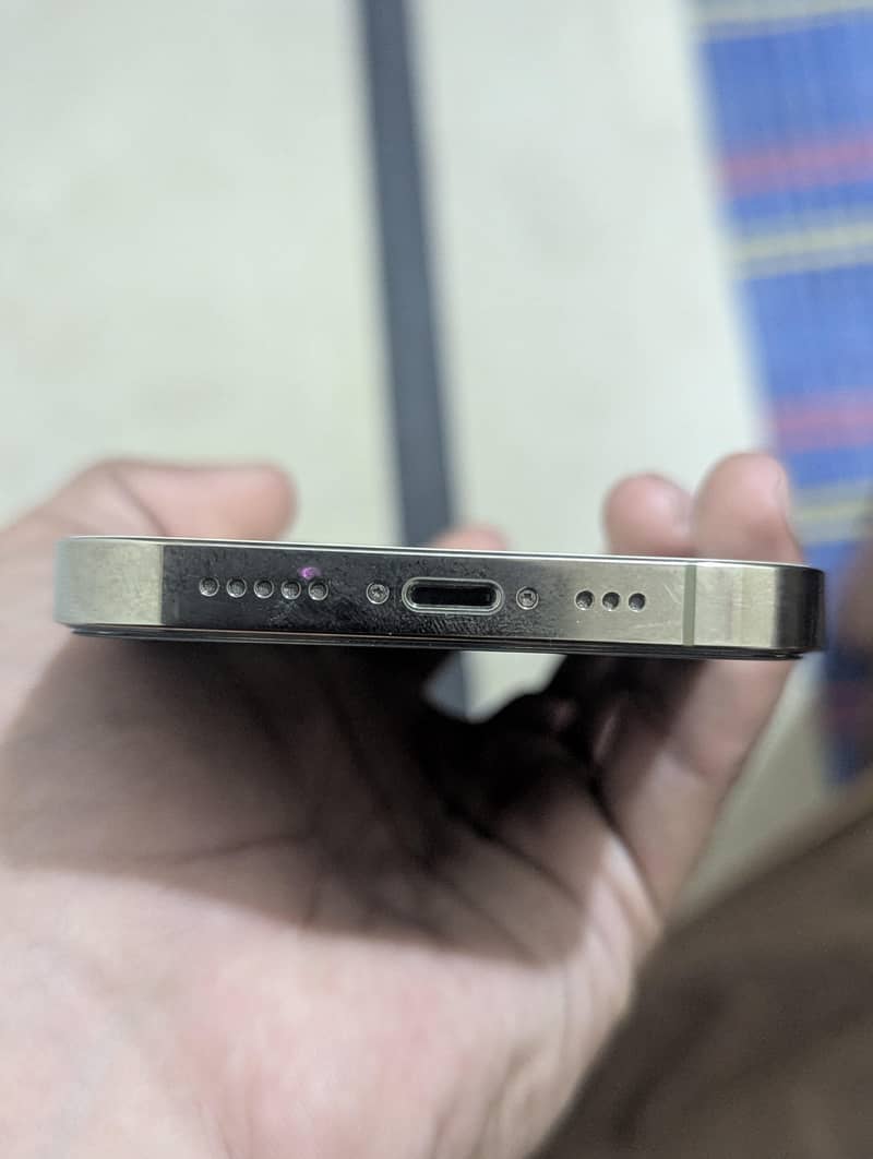 Apple iPhone 14 Pro 3