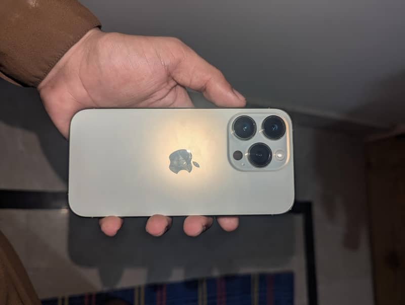 Apple iPhone 14 Pro 6
