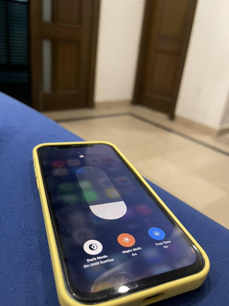 Apple iPhone 12 8