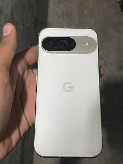 Google Pixel 9