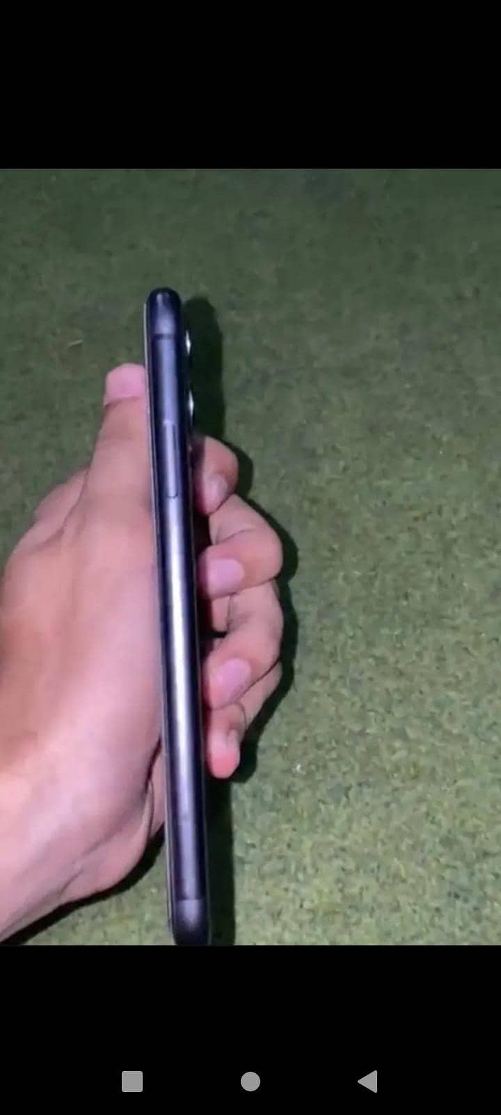 Apple iPhone 11 3