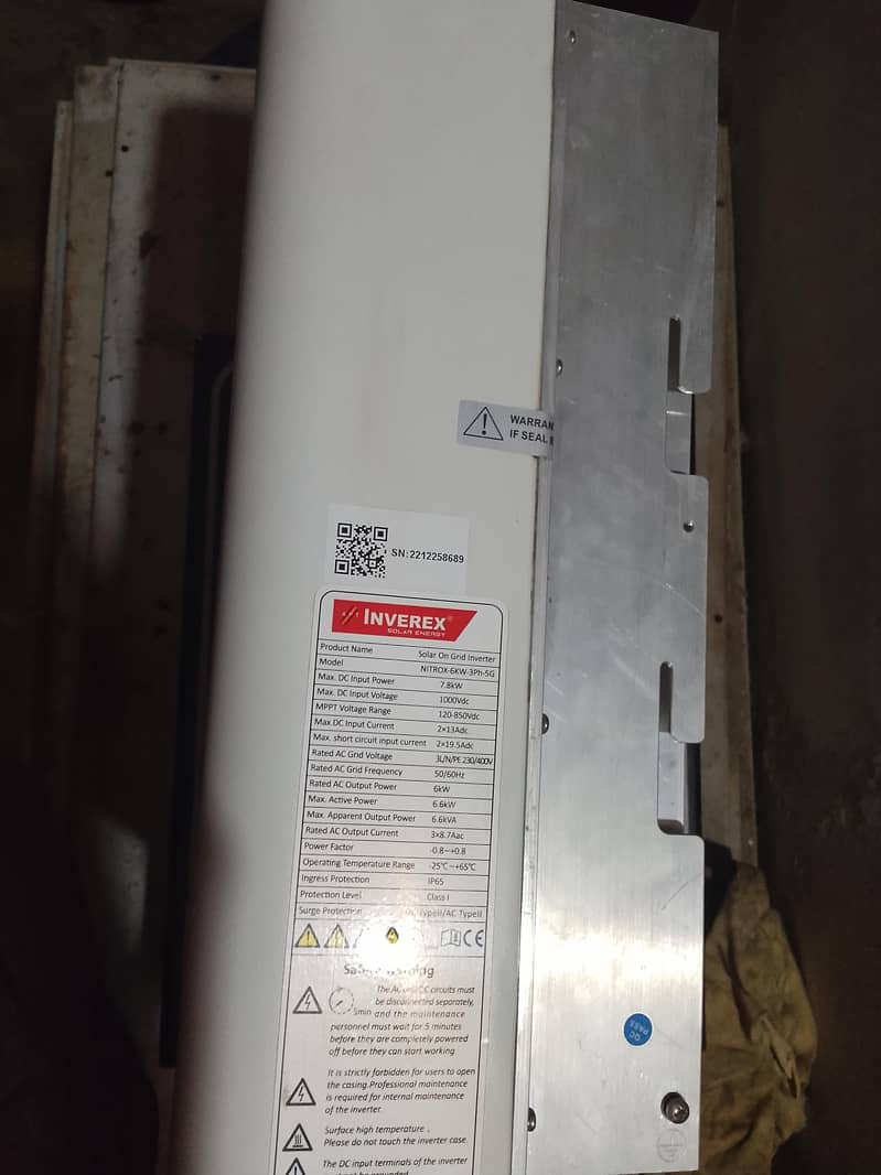 solar inverter - Solar Inverter - 1120470779