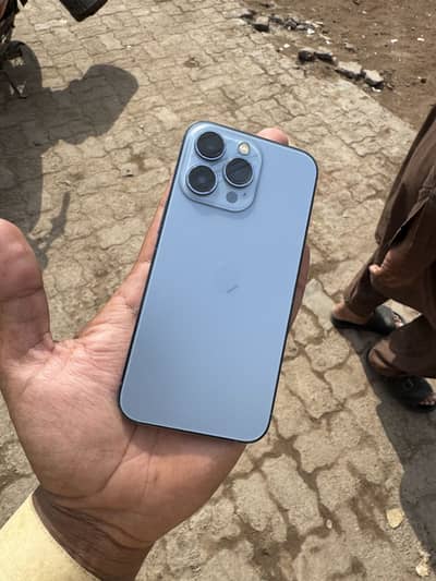Apple iPhone 13 Pro