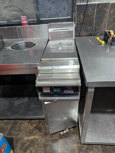 COMPLETE KITCHEN SAMAN FOR SALE