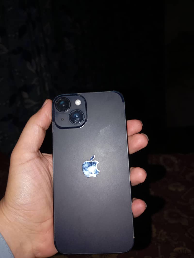 Apple iPhone 14 3