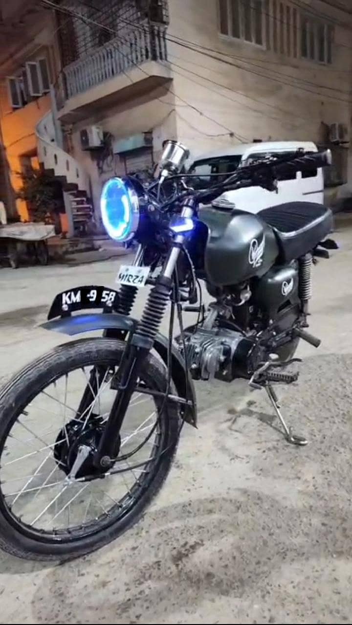 Super Power 2019 70cc, Convert into Cafe Racer - Standard Bikes ...