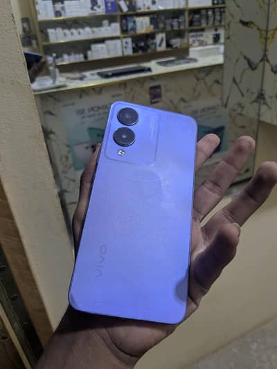 Vivo Y17s