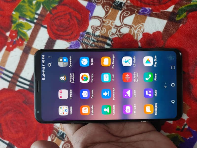 LG V30 Plus 1