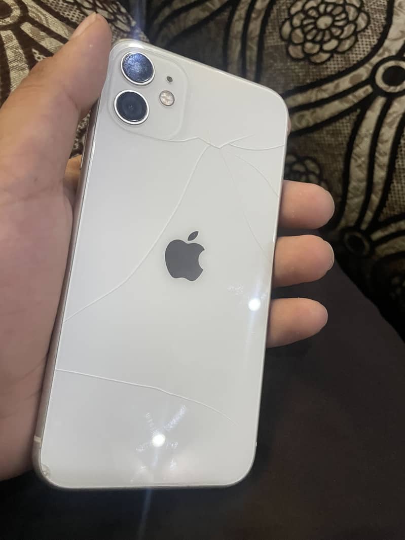 Apple iPhone 11 2