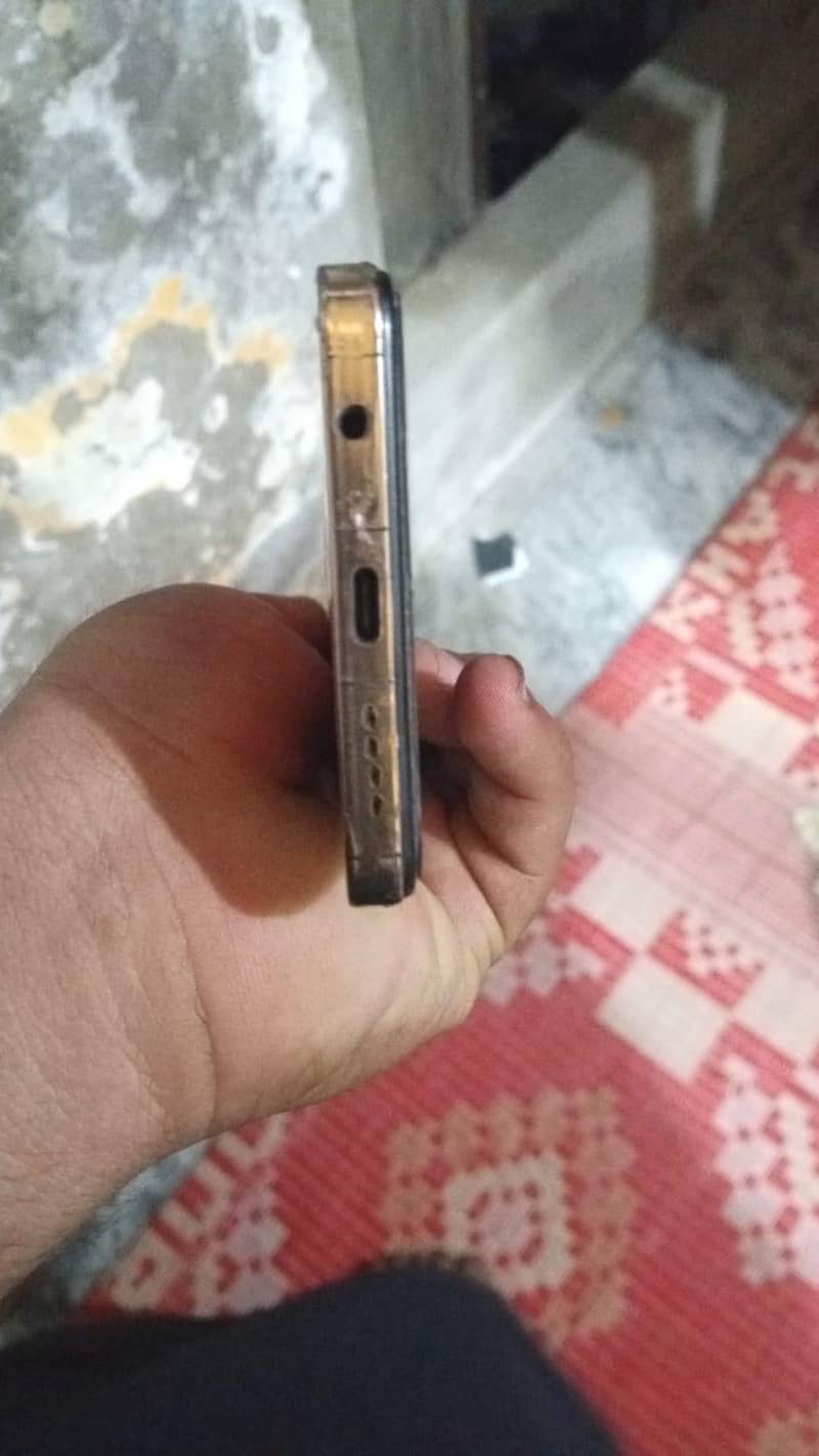 Infinix Note 30 1