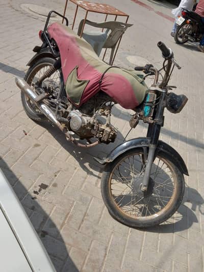 Bike for sale ducoments all complete hn lo or Chalo