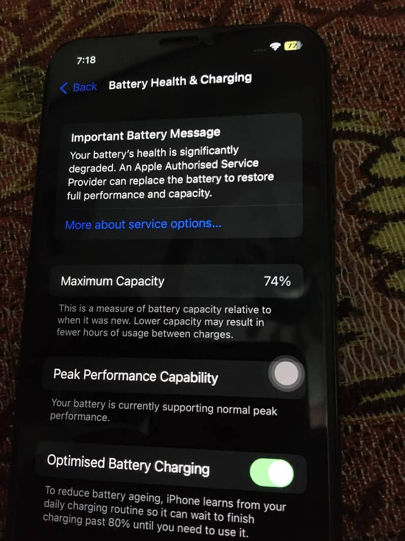 Apple iPhone X 4