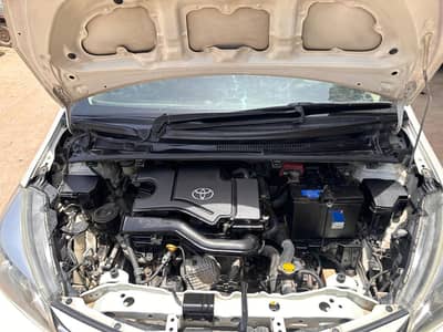 Toyota Vitz 2014