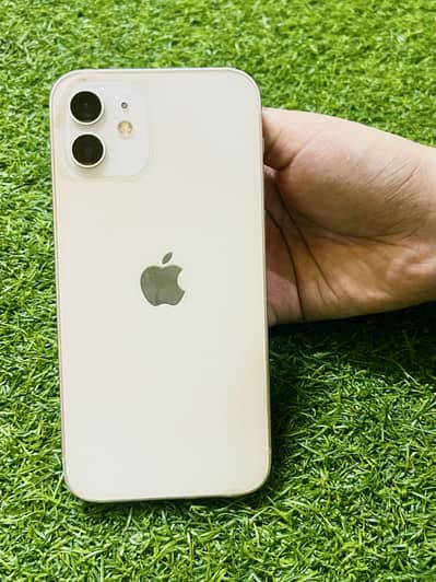Apple iPhone 12